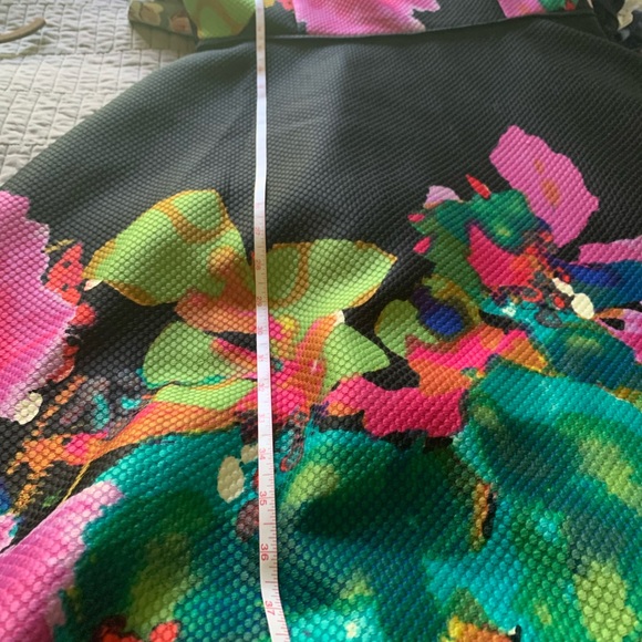 Like new Tahari dress - Picture 3 of 9